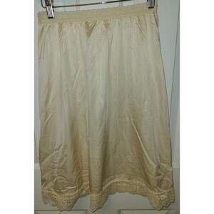 Vtg OLGA Secret Hug Beige & Lace Trim Half Slip Sz Med Elastic Comfy 38 Waist